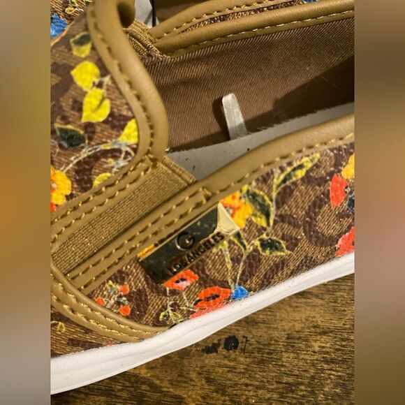 CBG Los Angeles. Brand new. Size 5.5 very cute!!💗💗 - Picture 3 of 6